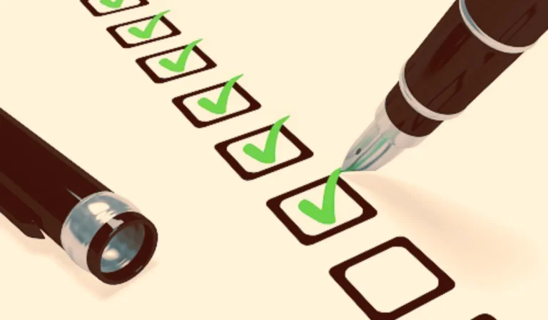 The Ultimate Stock Investment Checklist: Everything You Need to Evaluate Before Buying Any Stock 